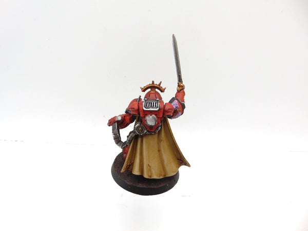 Primaris Captain in Gravis Armour