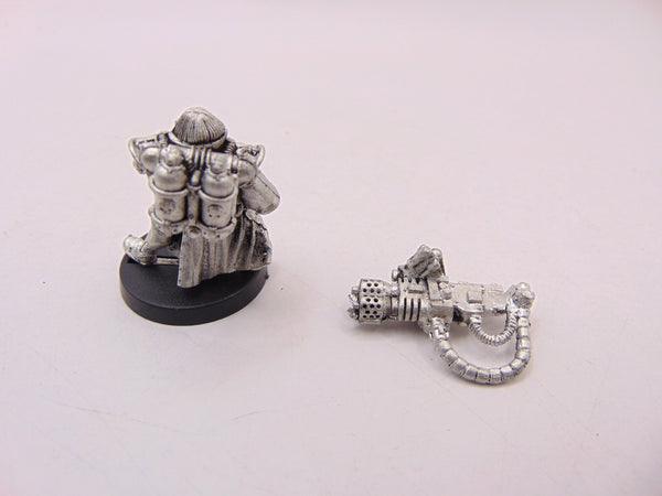 Battle Sister with Heavy Flamer