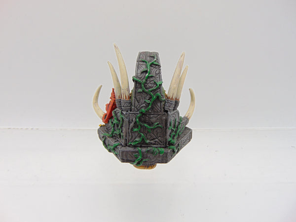Slann Mage Priest
