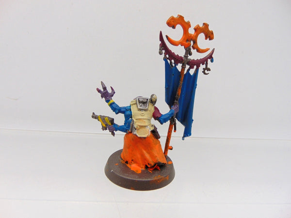 Acolyte Iconward