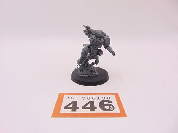 Primaris Lieutenant in Reiver Armour