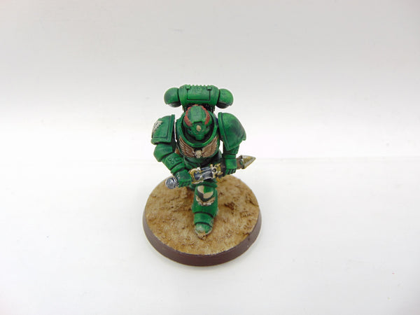 Primaris Lieutenant Calsius