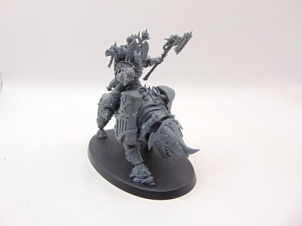 World Eaters Chaos Lord on Juggernaut
