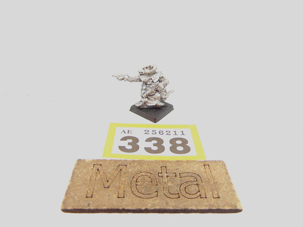Skaven C22 Sorcerer with Warplock Pistol