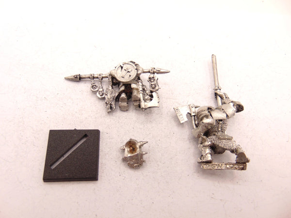 Black Orc Dead Dwarf Standard Bearer