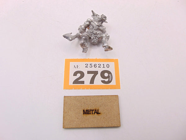 C25 Minotaur Warbellow Battling Axe