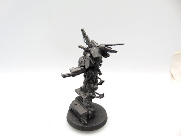 Chapter Master Kayvaan Shrike
