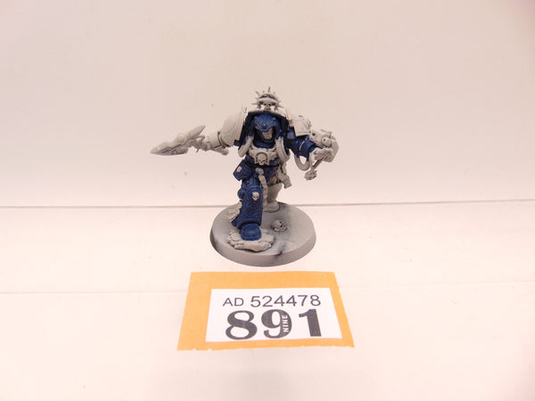 Librarian in Terminator Armour