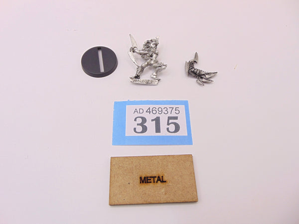 Wych with Hydra Knives