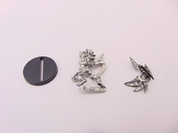 Wych with Hydra Knives