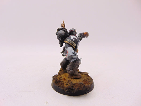 Primaris Captain