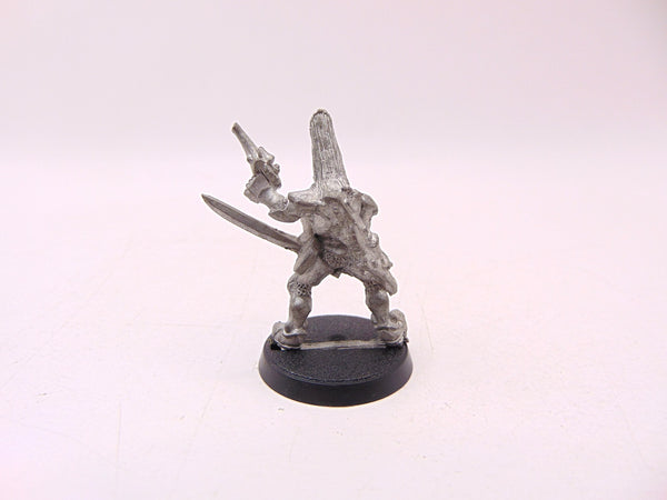 Guardian with Power Sword & Shuriken Pistol