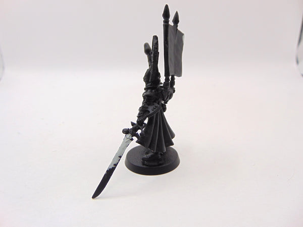 Autarch