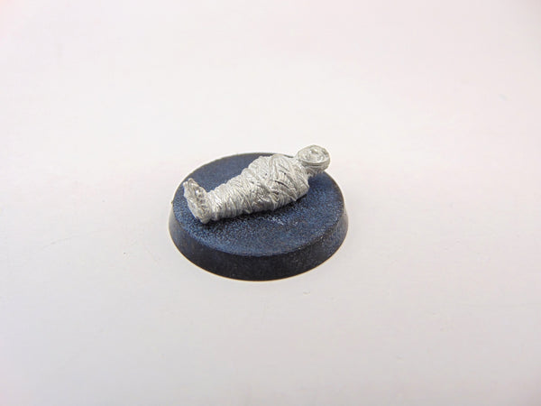 Frodo Clutches of Shelob