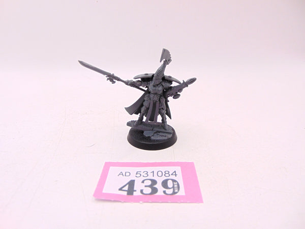 Autarch