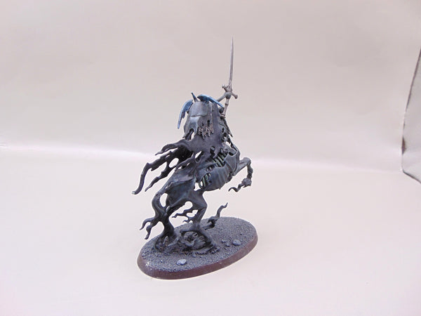 Knight of Shrouds on Ethereal Steed
