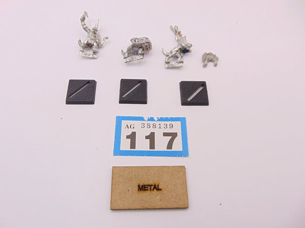 Skink Command Group