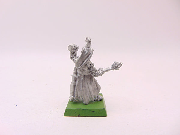 Bretonnian Foot Knight with Mace