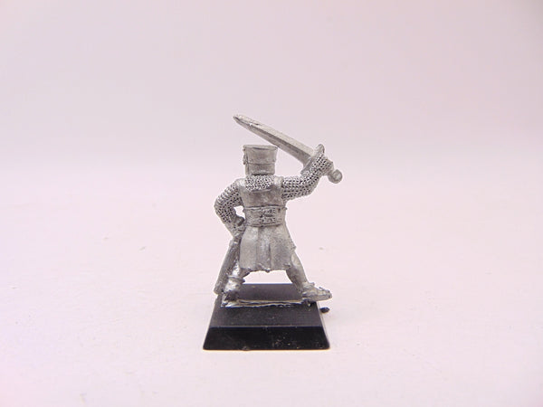 Bretonnian Foot Knight with Sword