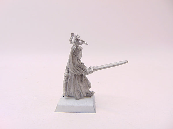 Bretonnian Foot Knight with Sword
