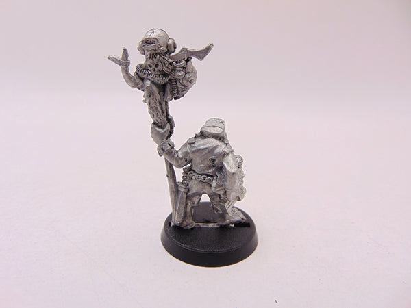 Rt202 Space Orks Command Standard Gort
