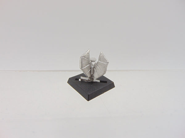 Chaos Familiar Iron Hawk