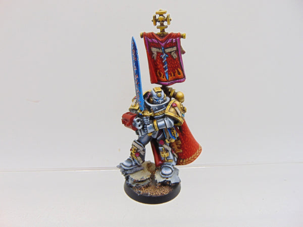 Castellan Crowe