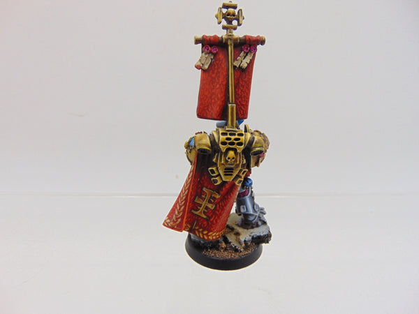 Castellan Crowe