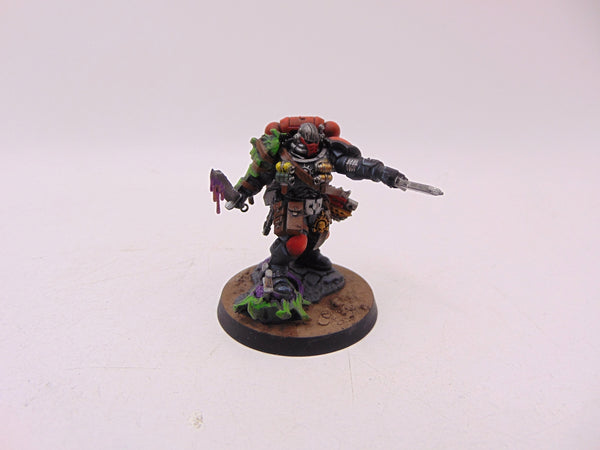 Primaris Lieutenant with Combi Weapon