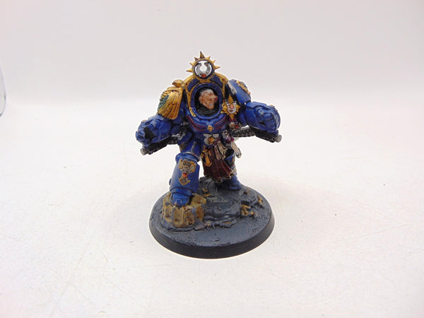 Marneus Calgar in Armour of Antilochus