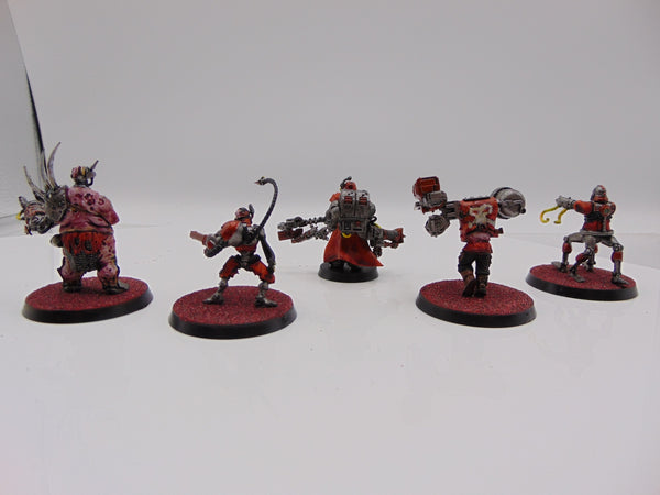 Tech Priest & Servitors Conversion