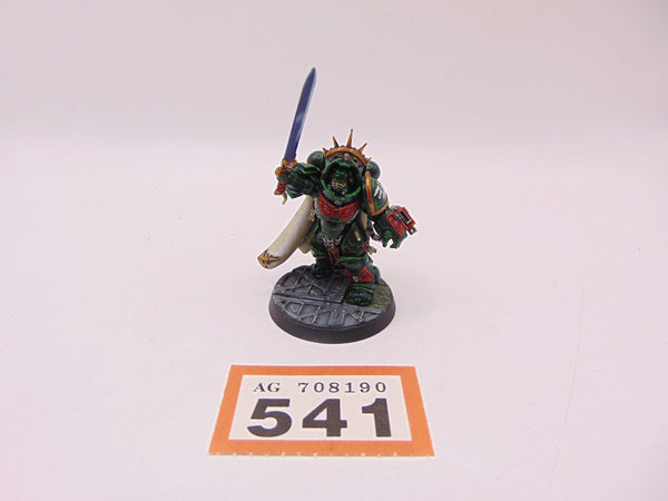 Primaris Captain in Gravis Armour