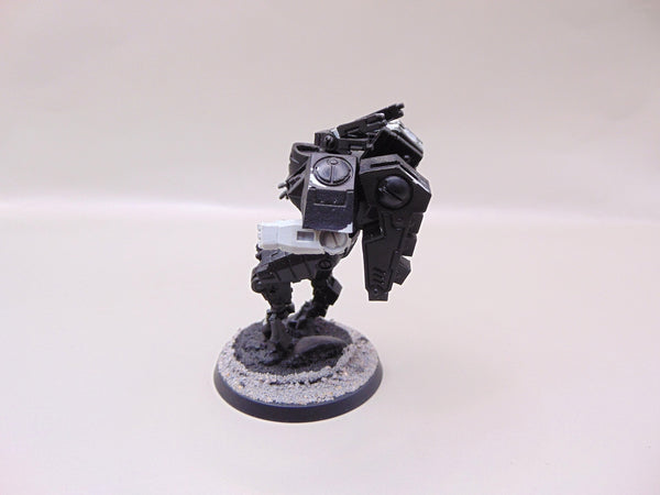 Tau Commander