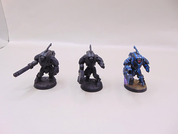 XV25 Stealth Battlesuits