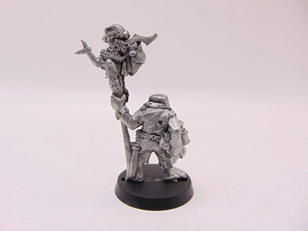 Rt202 Space Orks Command Standard
