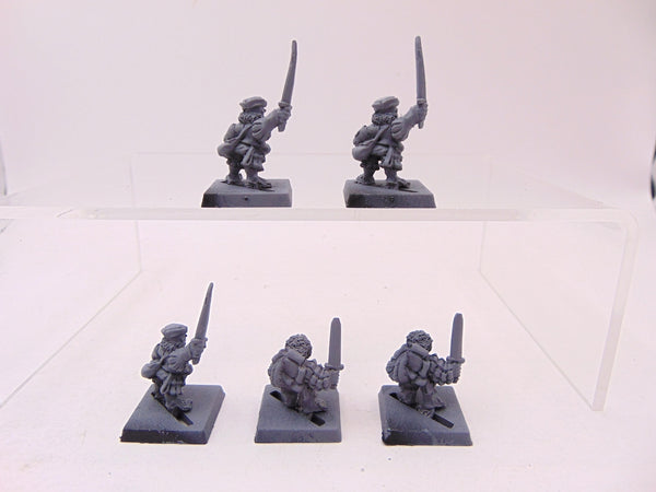 Imperial Halfling with Swords