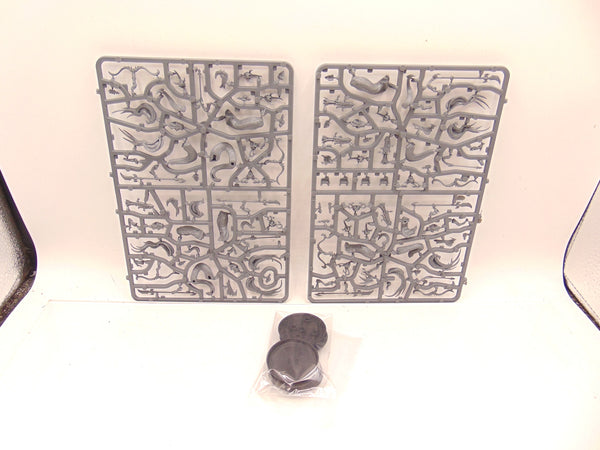 Blood Sisters / Blood Stalkers