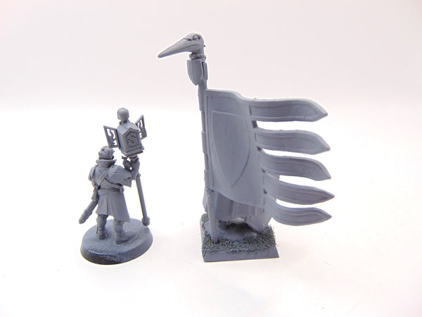 Freeguild Marshal & Relic Envoy