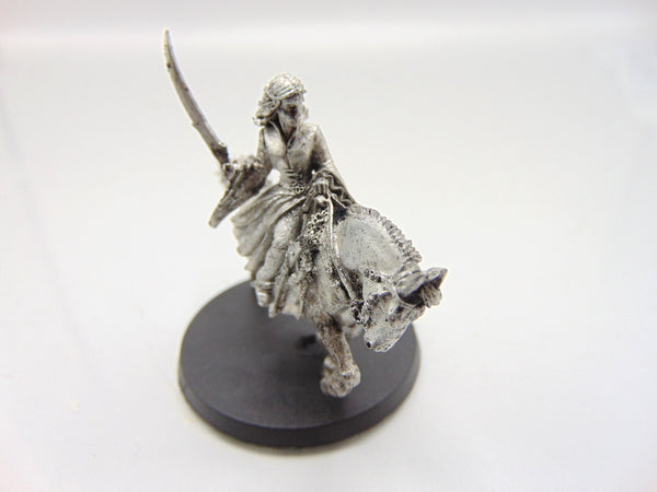 Mounted Arwen