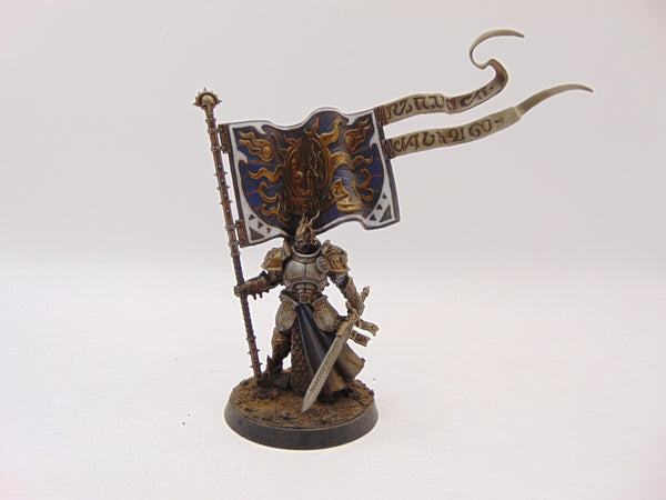 Knight Vexillor with Banner of Apotheosis