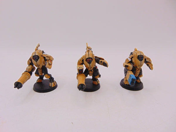 XV25 Stealth Battlesuits