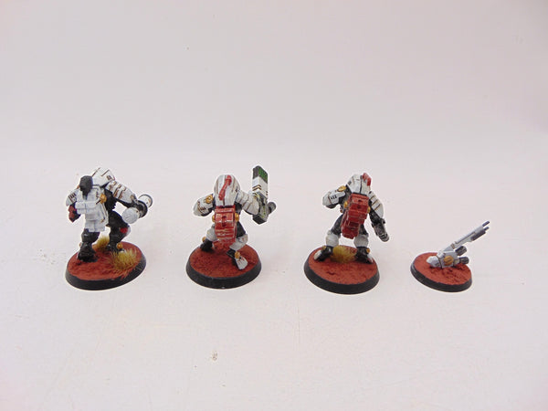 XV25 Stealth Battlesuits