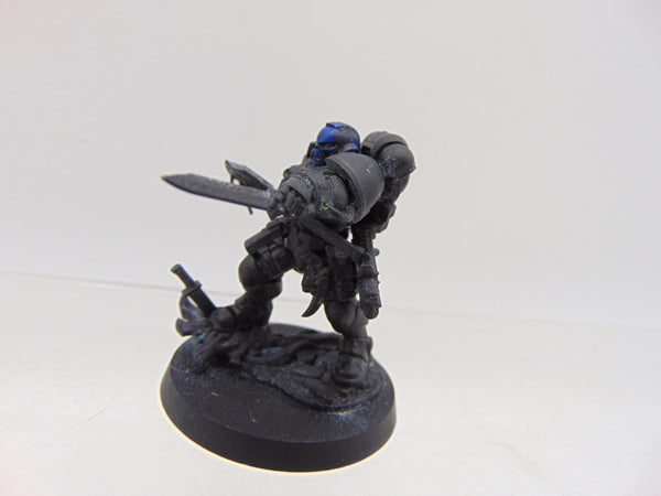 Primaris Lieutenant with Combi Weapon