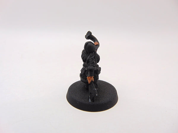 Dwarf war horn