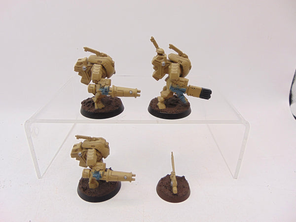 XV25 Stealth Battlesuits