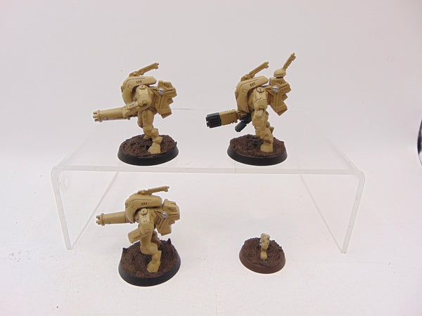 XV25 Stealth Battlesuits