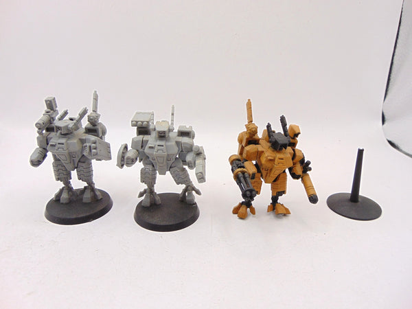 Crisis Battlesuits