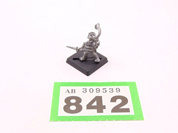 C11 Halfling Hornblower