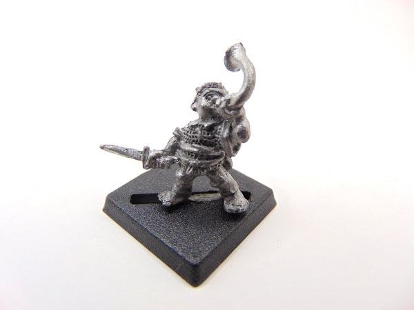 C11 Halfling Hornblower