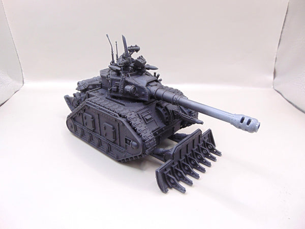 Solar Auxilia Leman Russ Strike/Command Tank